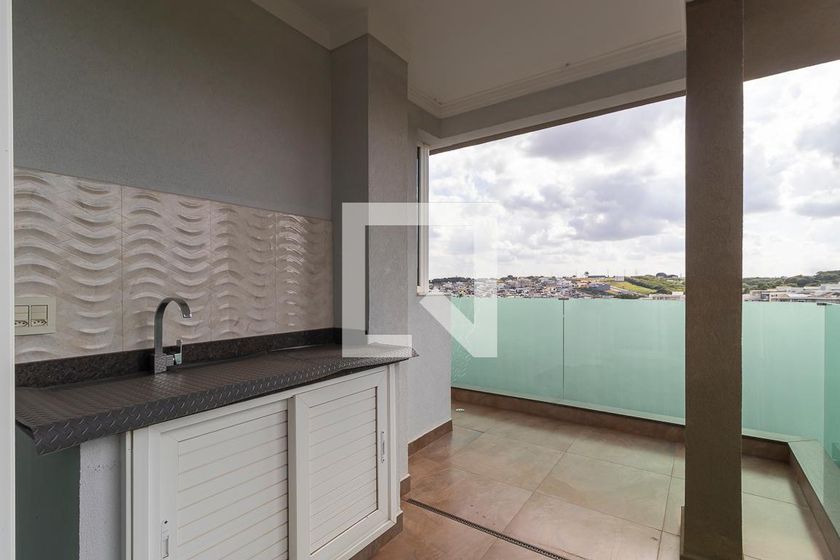 Casa à Venda - Swiss Park, 4 Quartos,  300 m2 em , Campinas - sp | SoloBR