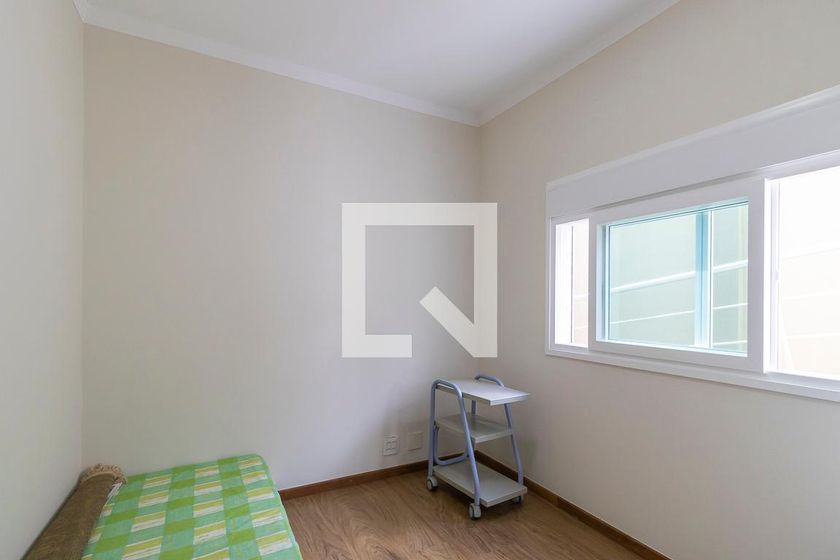Casa à Venda - Swiss Park, 4 Quartos,  300 m2 em , Campinas - sp | SoloBR
