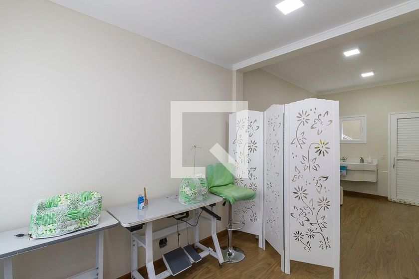 Casa à Venda - Swiss Park, 4 Quartos,  300 m2 em , Campinas - sp | SoloBR