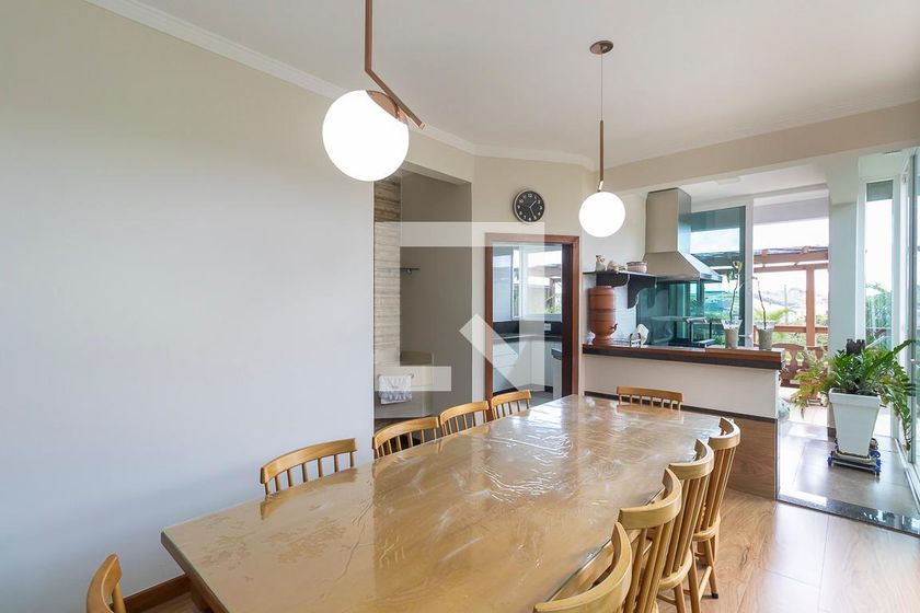 Casa à Venda - Swiss Park, 4 Quartos,  300 m2 em , Campinas - sp | SoloBR