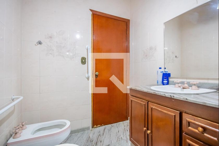 Casa, 4 quartos, 336 m² - Foto 57