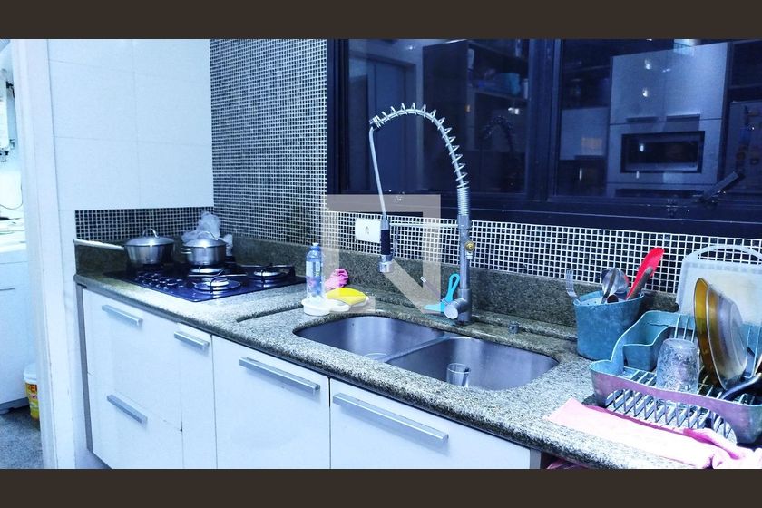 Apartamento, 3 quartos, 200 m² - Foto 133