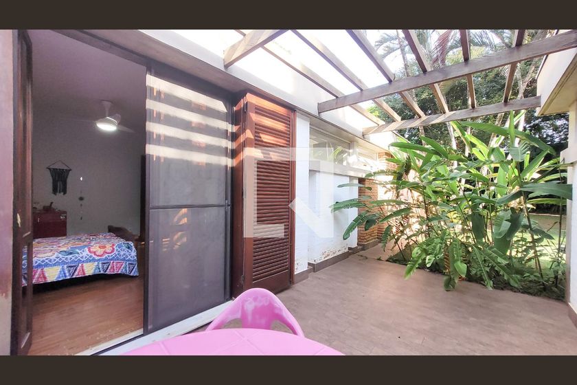 Casa à Venda - Jardim Santana, 6 Quartos,  830 m2 em , Campinas - sp | SoloBR