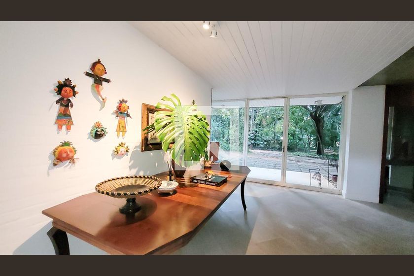 Casa à Venda - Jardim Santana, 6 Quartos,  830 m2 em , Campinas - sp | SoloBR