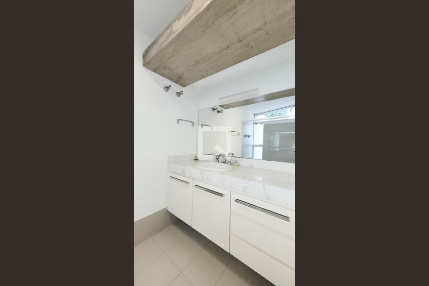 Casa à Venda - Jardim Santana, 6 Quartos,  830 m2 em , Campinas - sp | SoloBR