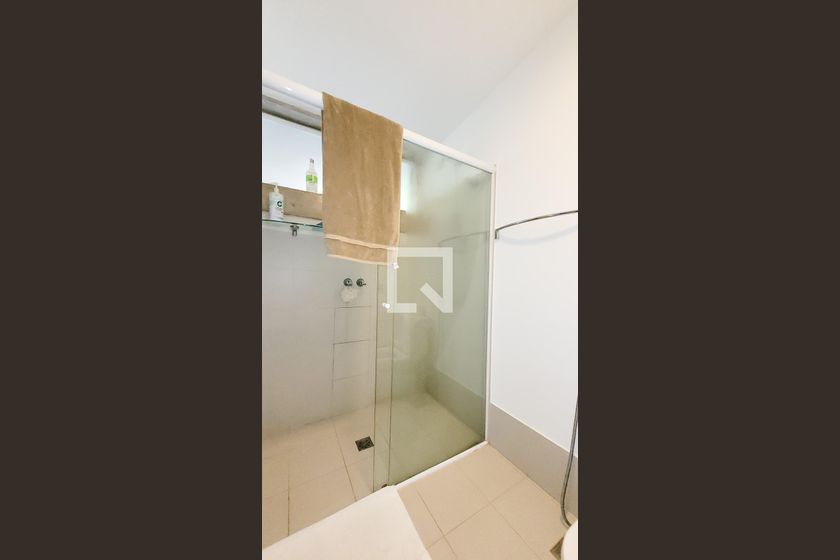 Casa à Venda - Jardim Santana, 6 Quartos,  830 m2 em , Campinas - sp | SoloBR