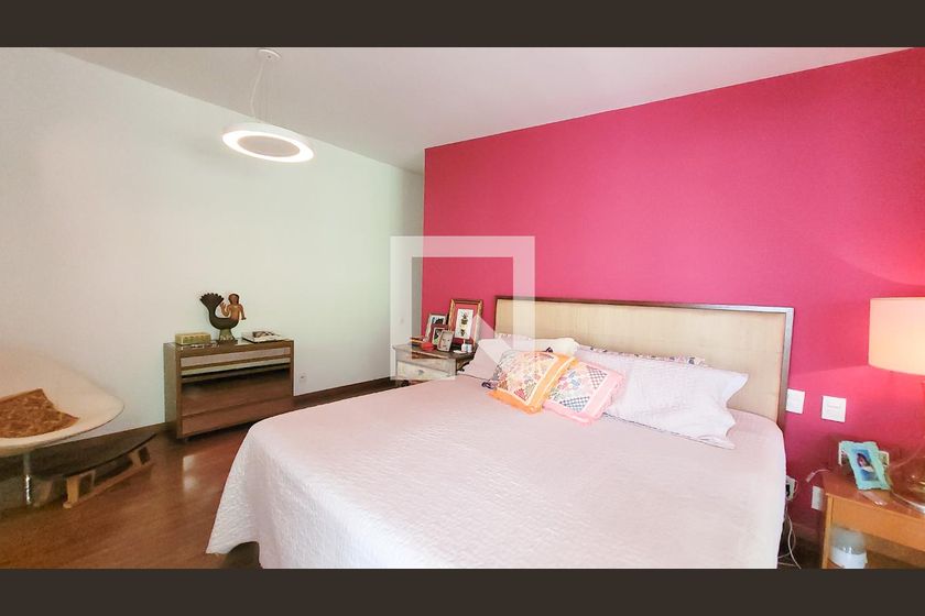 Casa à Venda - Jardim Santana, 6 Quartos,  830 m2 em , Campinas - sp | SoloBR