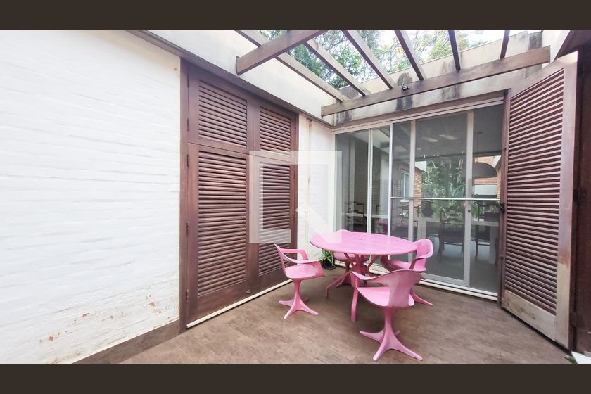Casa à Venda - Jardim Santana, 6 Quartos,  830 m2 em , Campinas - sp | SoloBR