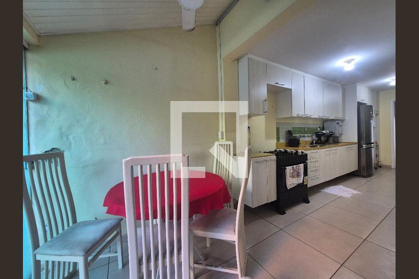Casa, 4 quartos, 250 m² - Foto 77