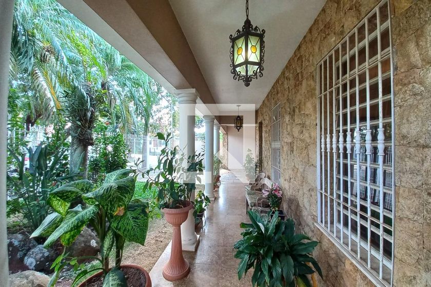 Casa à Venda - Guanabara, 5 Quartos,  500 m2 em , Campinas - sp | SoloBR