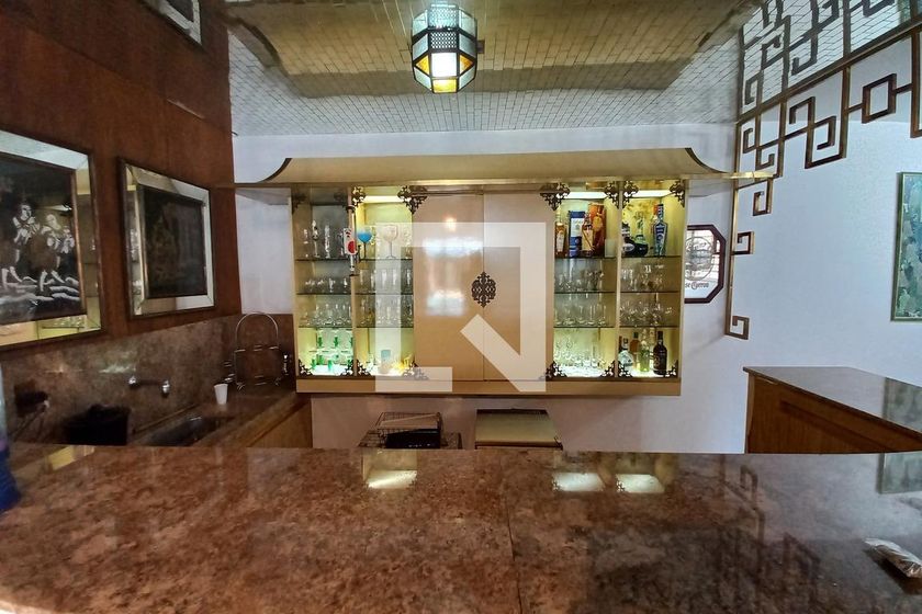 Casa à Venda - Guanabara, 5 Quartos,  500 m2 em , Campinas - sp | SoloBR