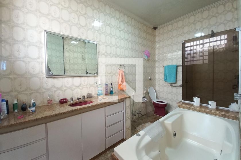 Casa à Venda - Guanabara, 5 Quartos,  500 m2 em , Campinas - sp | SoloBR