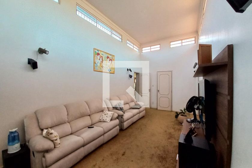 Casa à Venda - Guanabara, 5 Quartos,  500 m2 em , Campinas - sp | SoloBR