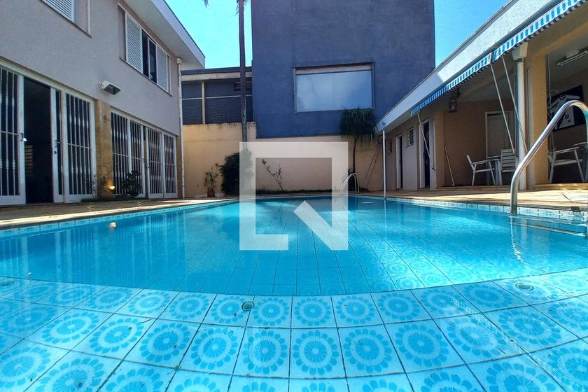 Casa à Venda - Guanabara, 5 Quartos,  500 m2 em , Campinas - sp | SoloBR