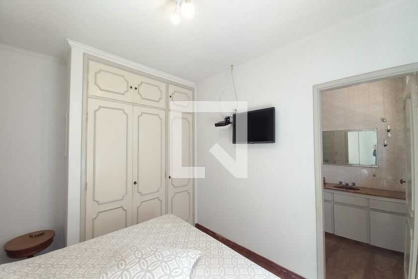 Casa à Venda - Guanabara, 5 Quartos,  500 m2 em , Campinas - sp | SoloBR