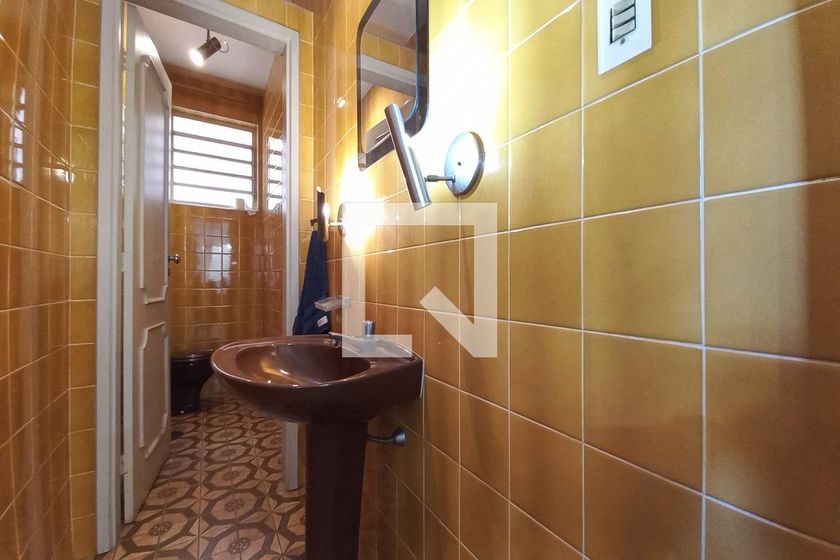 Casa à Venda - Guanabara, 5 Quartos,  500 m2 em , Campinas - sp | SoloBR