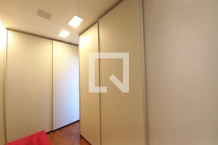 Casa à Venda - Swiss Park, 3 Quartos,  410 m2 em , Campinas - sp | SoloBR