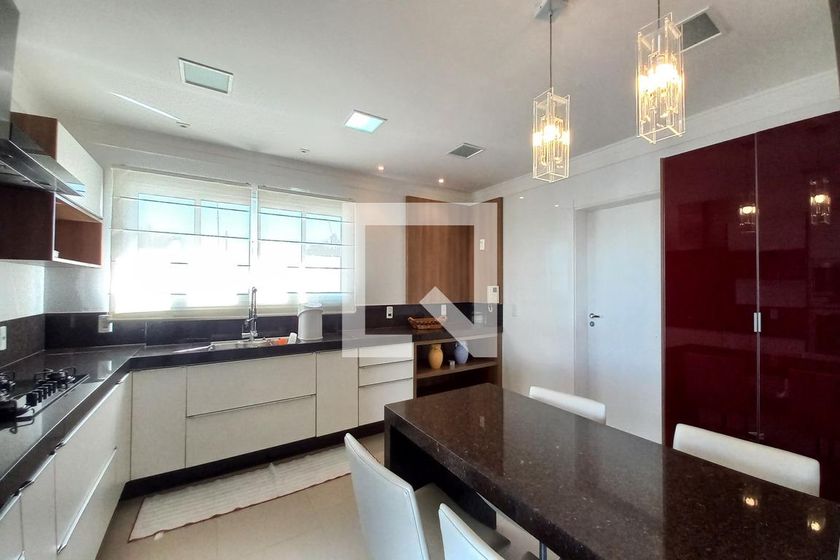 Casa à Venda - Swiss Park, 3 Quartos,  410 m2 em , Campinas - sp | SoloBR
