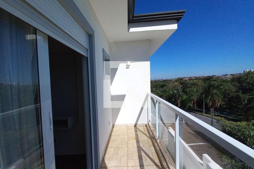Casa à Venda - Swiss Park, 3 Quartos,  410 m2 em , Campinas - sp | SoloBR