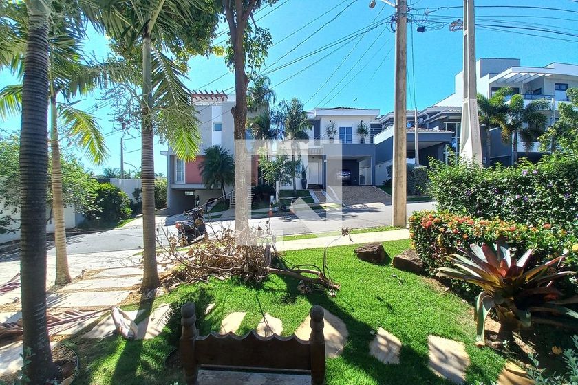 Casa à Venda - Swiss Park, 3 Quartos,  410 m2 em , Campinas - sp | SoloBR