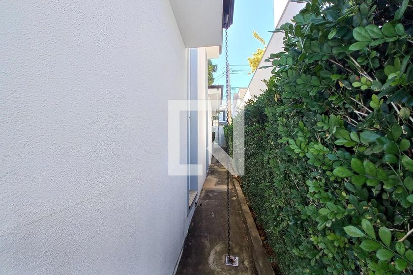 Casa à Venda - Swiss Park, 3 Quartos,  410 m2 em , Campinas - sp | SoloBR