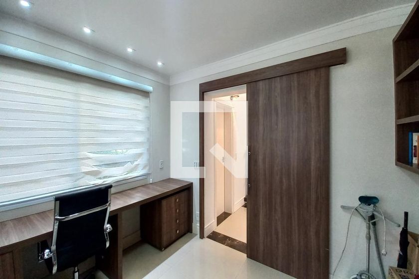 Casa à Venda - Swiss Park, 3 Quartos,  410 m2 em , Campinas - sp | SoloBR