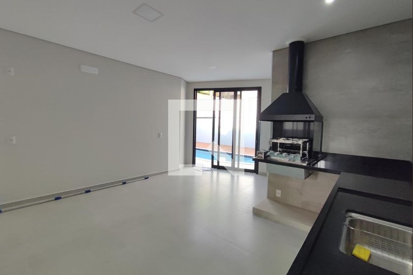 Casa à Venda - Swiss Park, 3 Quartos,  200 m2 em , Campinas - sp | SoloBR