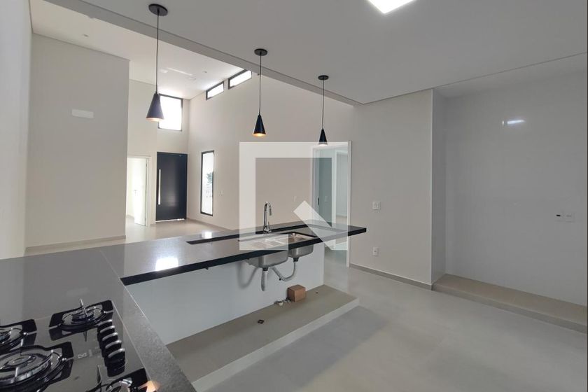 Casa à Venda - Swiss Park, 3 Quartos,  200 m2 em , Campinas - sp | SoloBR