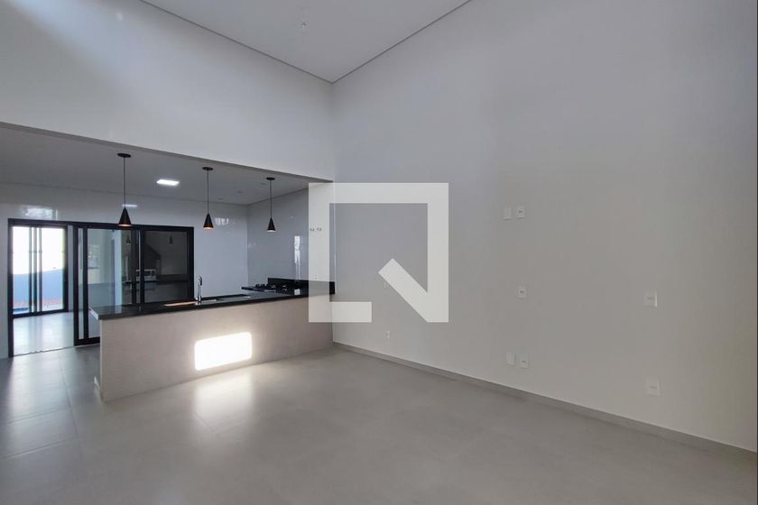 Casa à Venda - Swiss Park, 3 Quartos,  200 m2 em , Campinas - sp | SoloBR