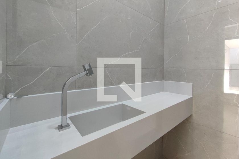Casa à Venda - Swiss Park, 3 Quartos,  200 m2 em , Campinas - sp | SoloBR