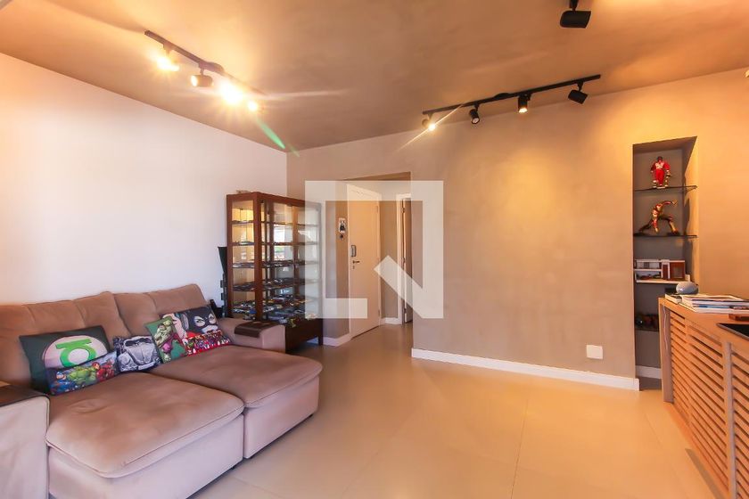 Apartamento, 3 quartos, 100 m² - Foto 1