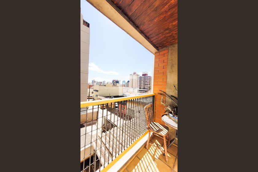 Apartamento à Venda - Centro, 1 Quarto,  50 m2 em , Campinas - sp | SoloBR