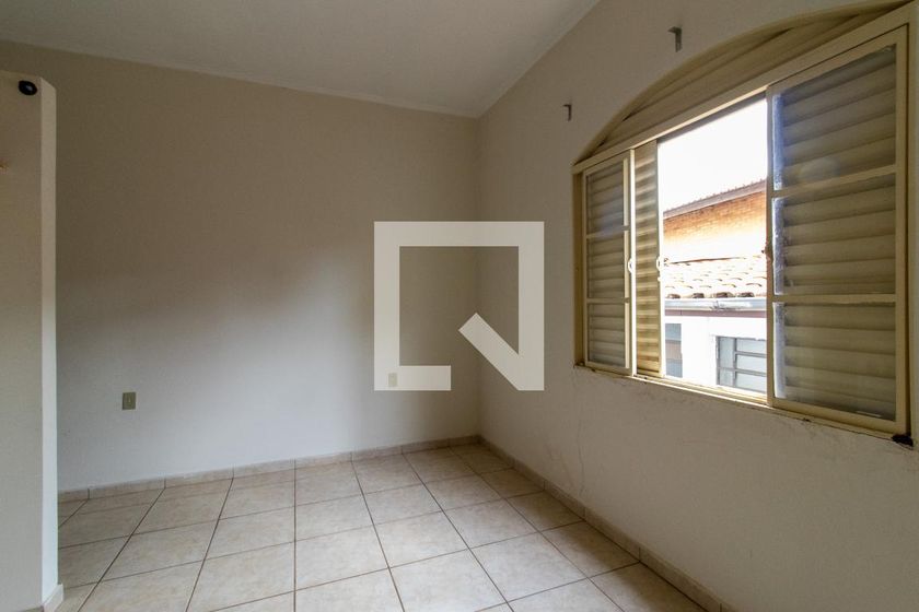 Casa à Venda - Jardim Chapadão, 3 Quartos,  168 m2 em , Campinas - sp | SoloBR