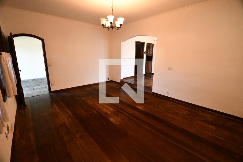 Casa à Venda - Taquaral, 3 Quartos,  152 m2 em , Campinas - sp | SoloBR