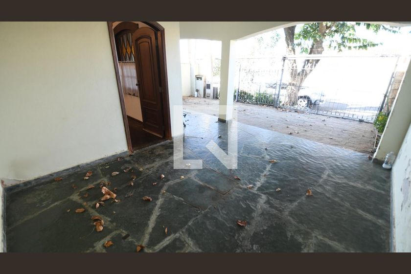 Casa à Venda - Taquaral, 3 Quartos,  152 m2 em , Campinas - sp | SoloBR