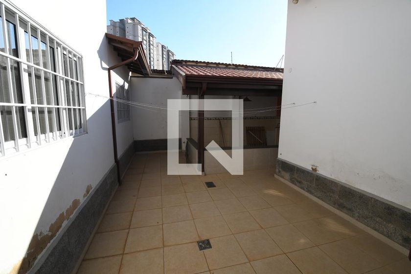 Casa à Venda - Taquaral, 3 Quartos,  152 m2 em , Campinas - sp | SoloBR