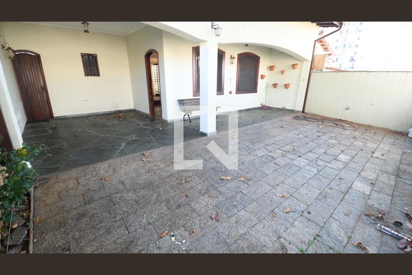 Casa à Venda - Taquaral, 3 Quartos,  152 m2 em , Campinas - sp | SoloBR