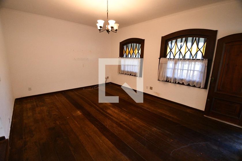 Casa à Venda - Taquaral, 3 Quartos,  152 m2 em , Campinas - sp | SoloBR