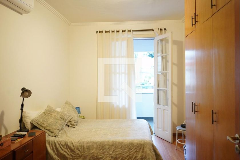 Casa, 4 quartos, 200 m² - Foto 44