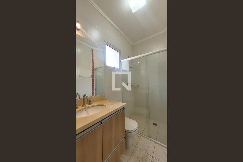 Casa à Venda - Mansões Santo Antônio, 3 Quartos,  150 m2 em , Campinas - sp | SoloBR
