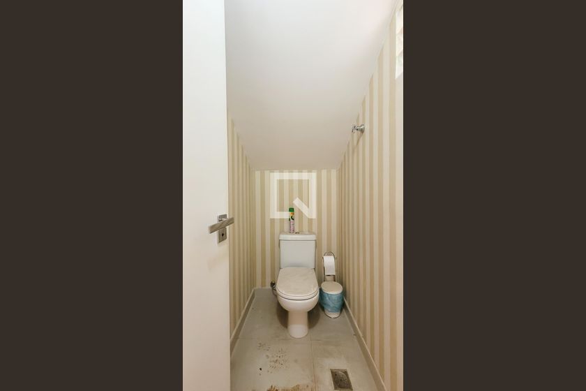 Casa à Venda - Mansões Santo Antônio, 3 Quartos,  150 m2 em , Campinas - sp | SoloBR