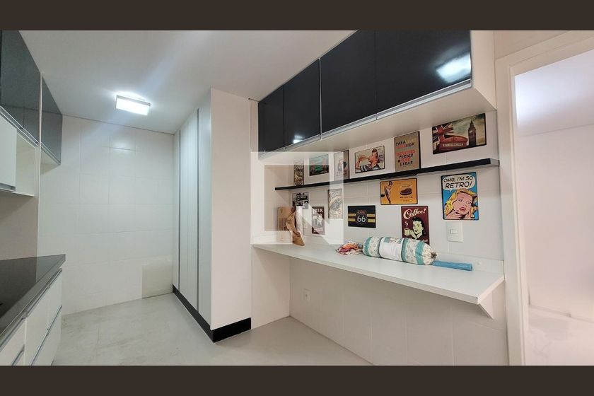 Casa à Venda - Mansões Santo Antônio, 3 Quartos,  150 m2 em , Campinas - sp | SoloBR