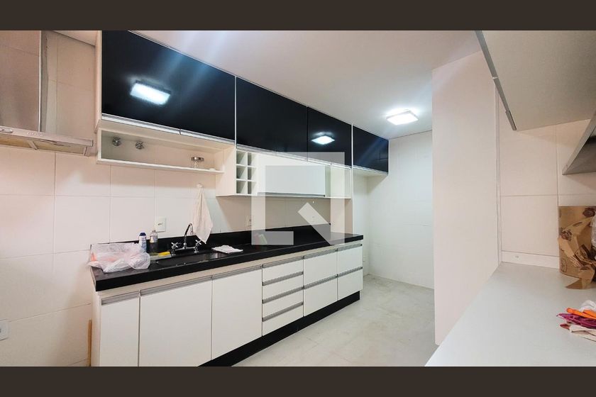 Casa à Venda - Mansões Santo Antônio, 3 Quartos,  150 m2 em , Campinas - sp | SoloBR