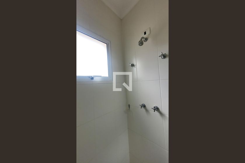 Casa à Venda - Mansões Santo Antônio, 3 Quartos,  150 m2 em , Campinas - sp | SoloBR