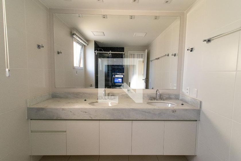 Apartamento à Venda - Taquaral, 3 Quartos,  189 m2 em , Campinas - sp | SoloBR