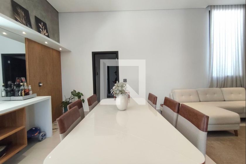 Casa à Venda - Swiss Park, 3 Quartos,  200 m2 em , Campinas - sp | SoloBR