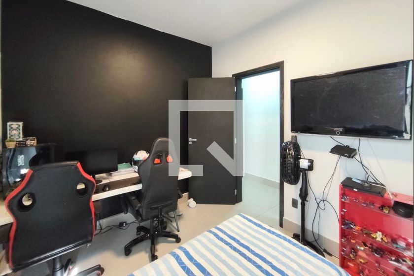 Casa à Venda - Swiss Park, 3 Quartos,  200 m2 em , Campinas - sp | SoloBR
