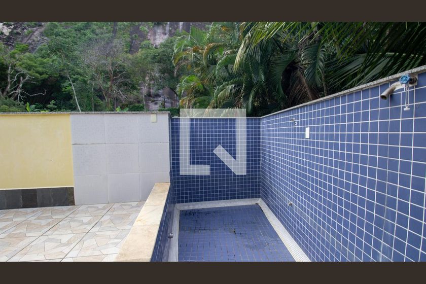 Casa, 6 quartos, 1100 m² - Foto 55