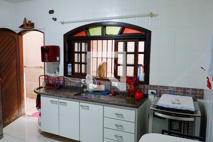 Casa, 4 quartos, 208 m² - Foto 44