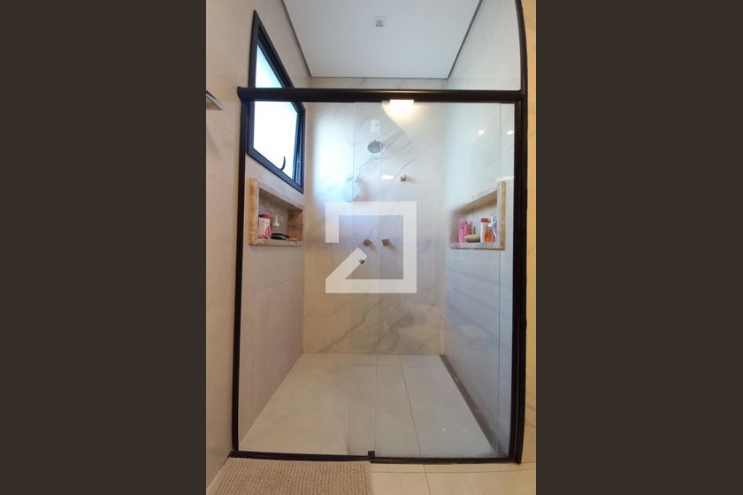 Casa à Venda - Swiss Park, 3 Quartos,  271 m2 em , Campinas - sp | SoloBR